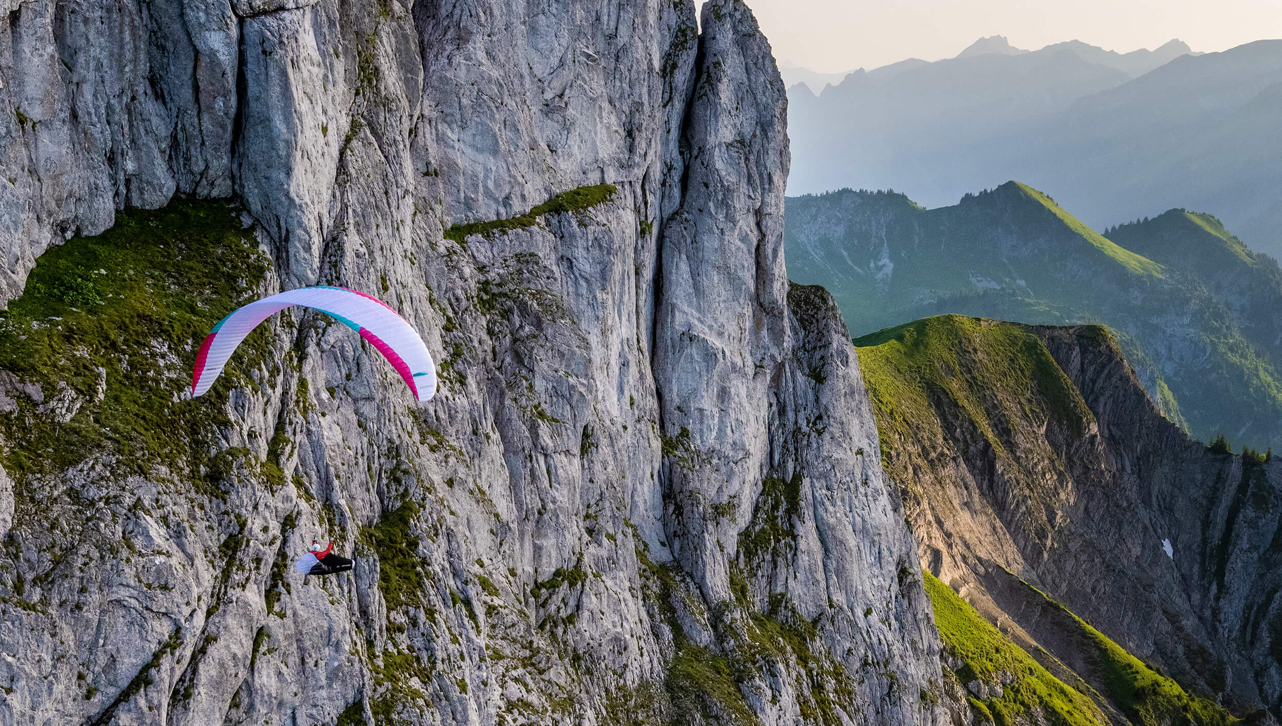 Advance Weightless - Image 3