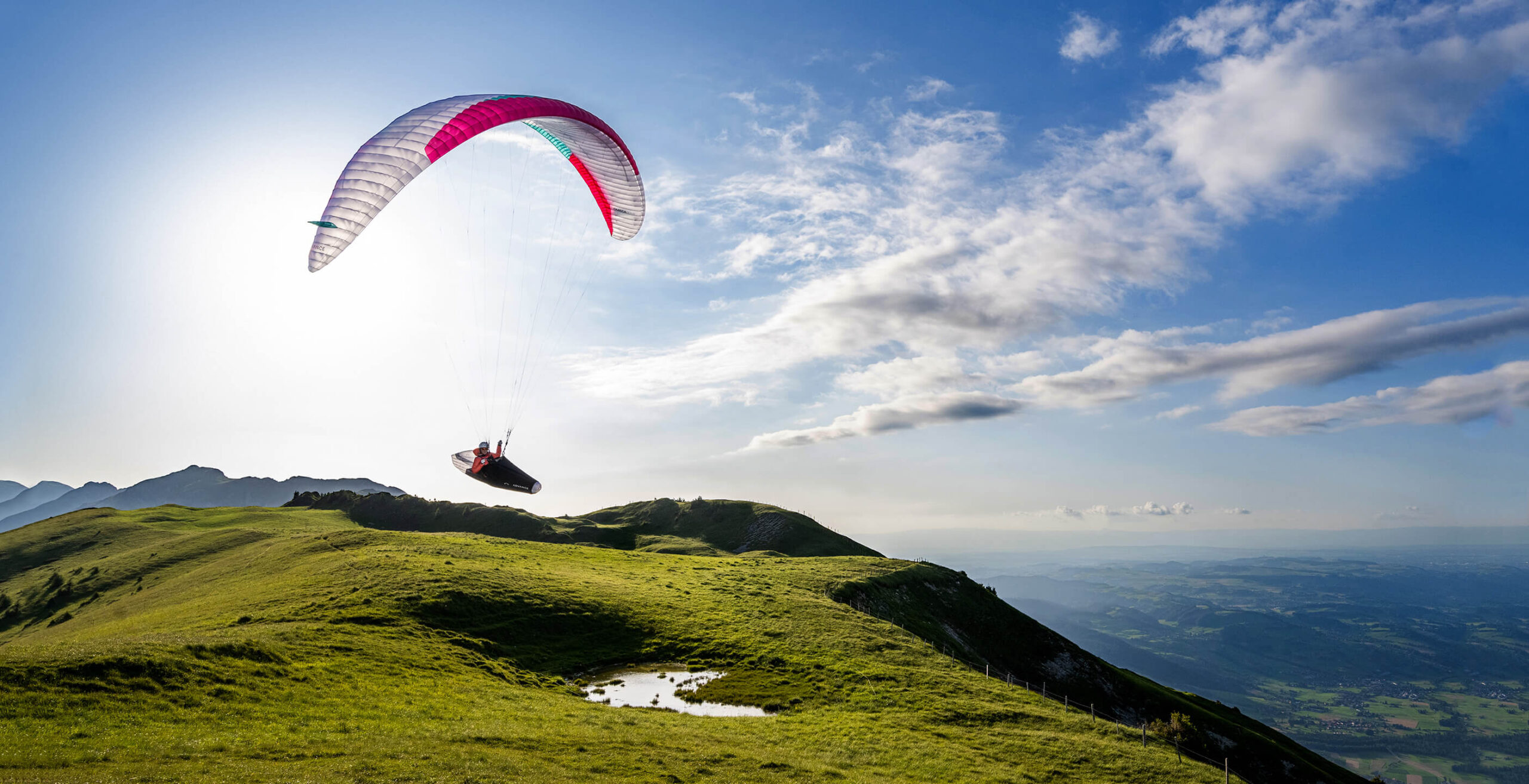 Advance Weightless - Image 5